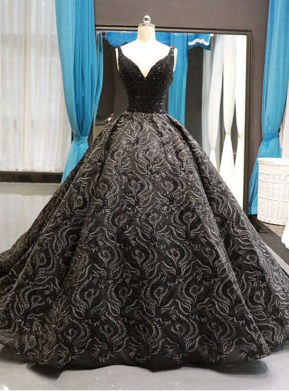 Black Ball Gown Vintage V-neck Appliques With Beading Wedding Dress