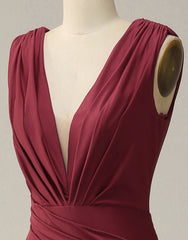 Party Dress Night Out, Burgundy Mermaid V-Neck Long Glitter Prom Dress With Pleating