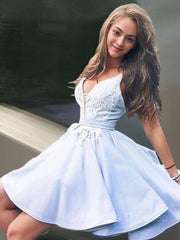 Prom Dresses 2039 Black, A-Line/Princess V-neck Short/Mini Satin Homecoming Dresses