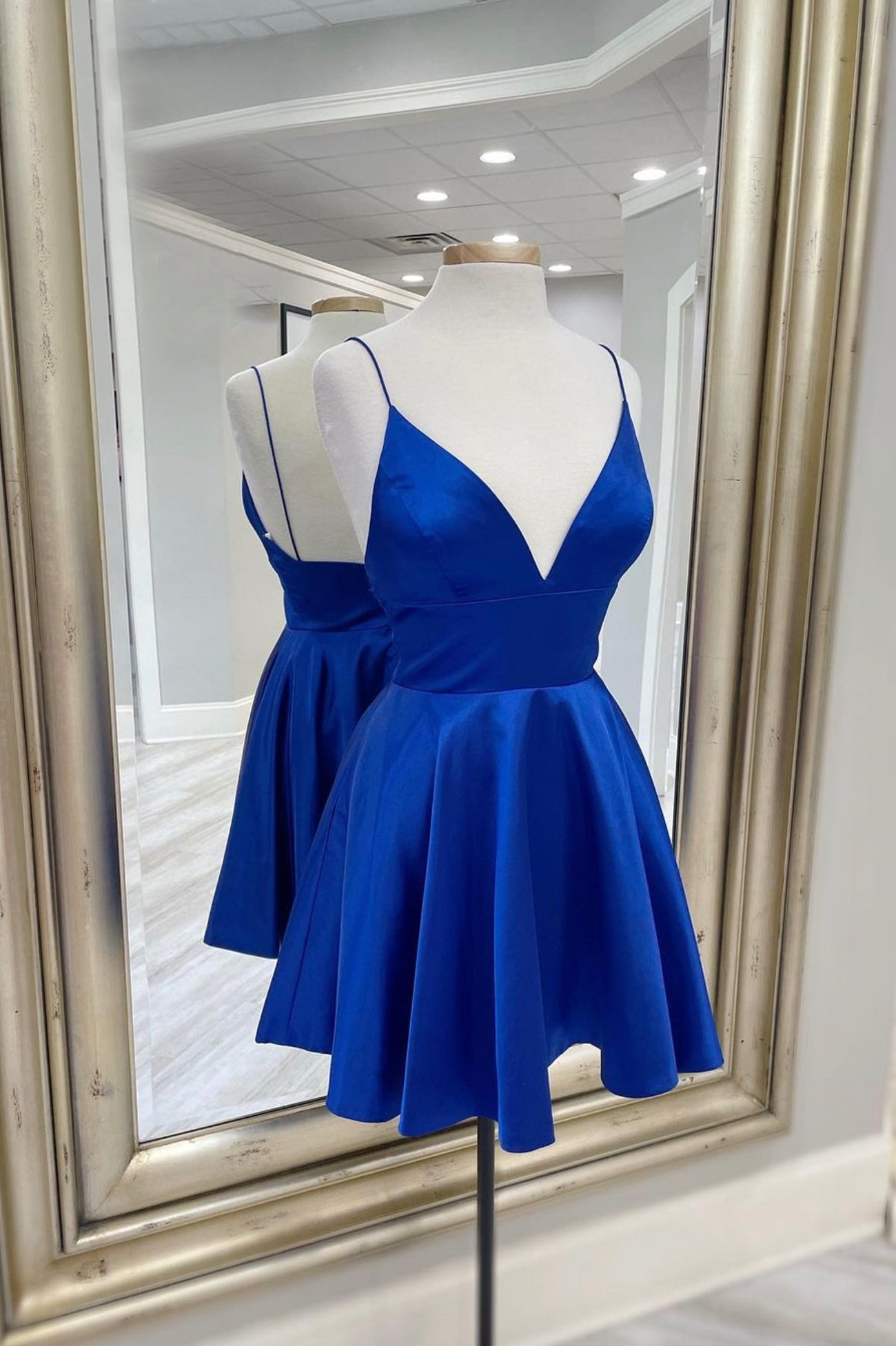 Bridesmaids Dresses Cheap, Blue V-Neck Satin Short Prom Dress,A-Line Cocktail Dresses Short Formal