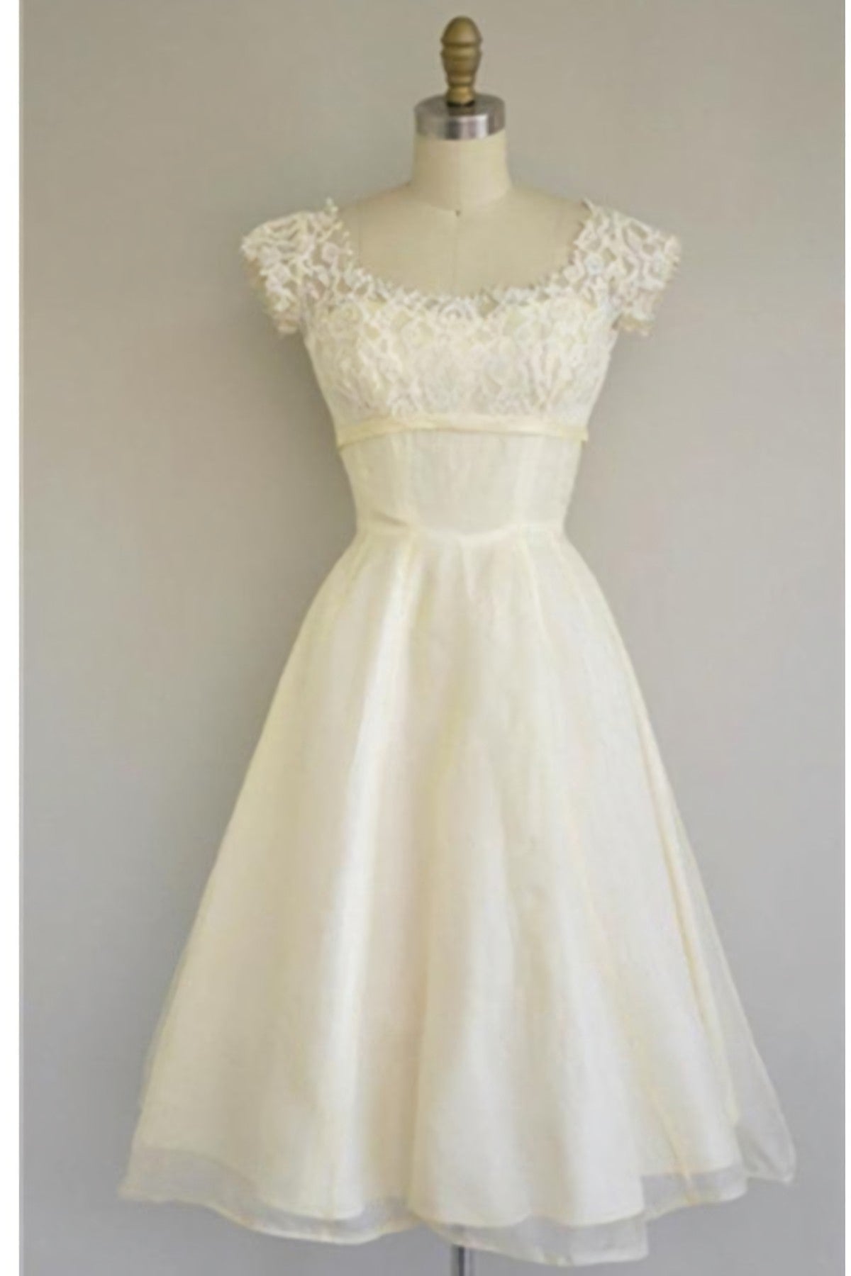 Wedding Dresses Under, Classy Ivory Beach Handmade Short Prom Dresses