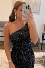 Tight Black Sequins One Shoulder Homecoming Dress