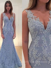 Prom Dress Shorts, Trumpet/Mermaid V-neck Sweep Train Lace Prom Dresses With Appliques Lace