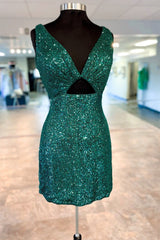 Evening Dresses Gold, V-Neck Hunter Green Sequin Cutout Short Homecoming Dress